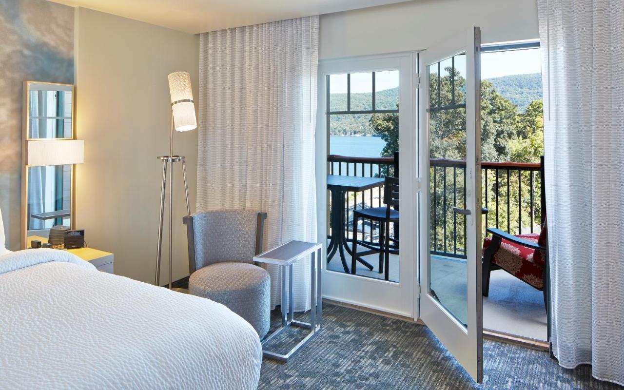 Courtyard By Marriott Lake George Buitenkant foto