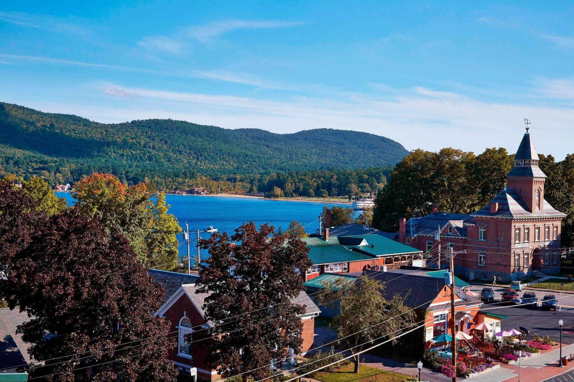 Courtyard By Marriott Lake George Buitenkant foto