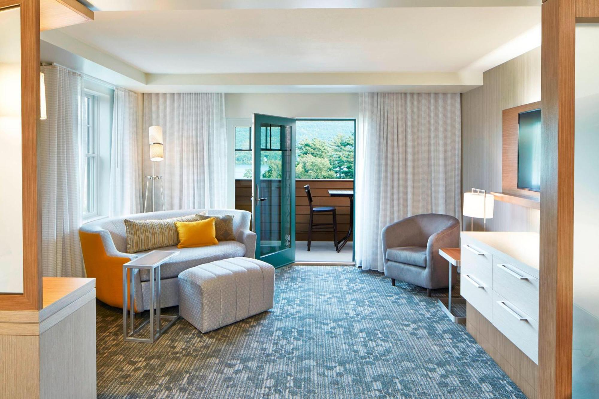Courtyard By Marriott Lake George Buitenkant foto