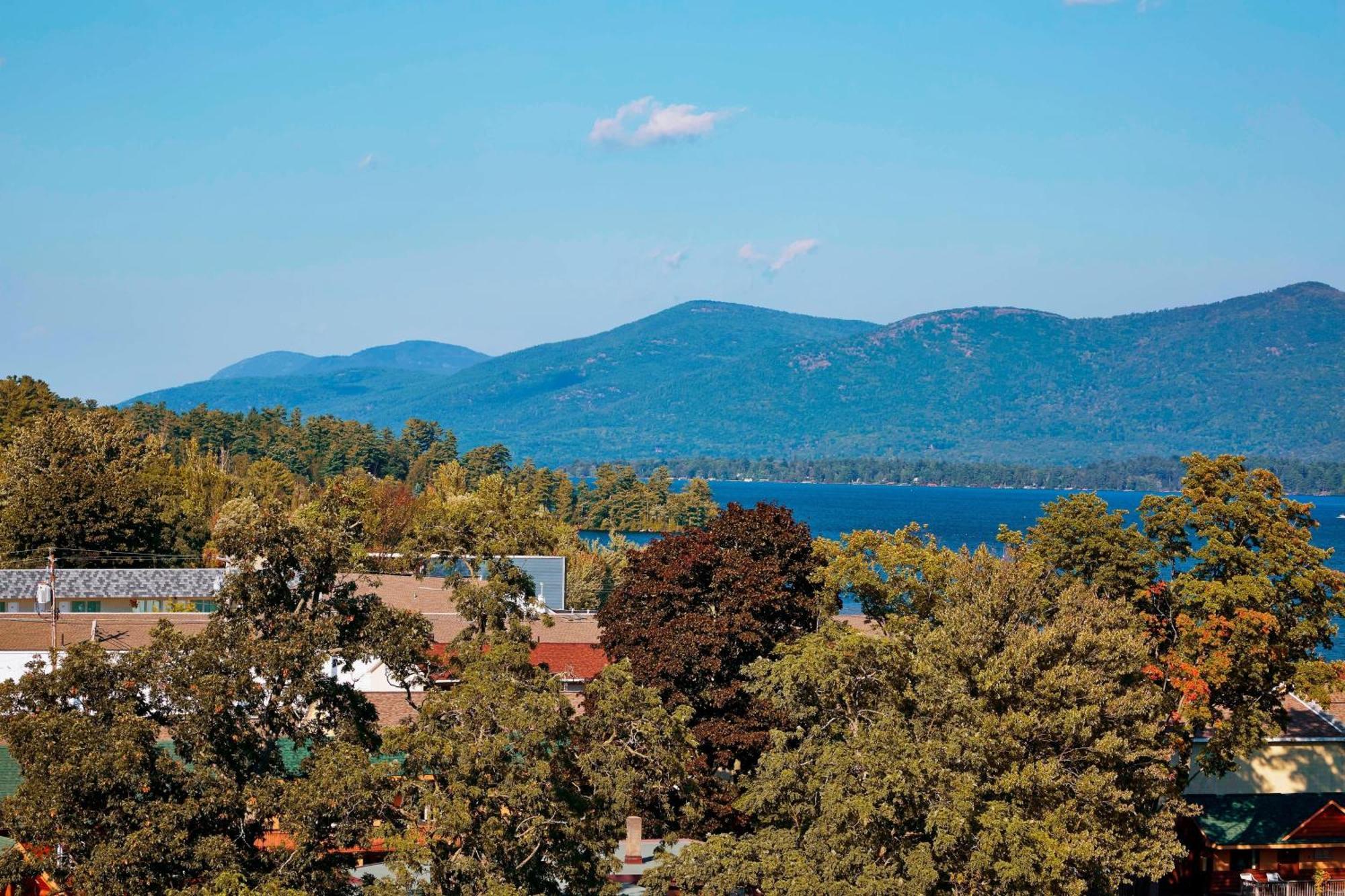 Courtyard By Marriott Lake George Buitenkant foto