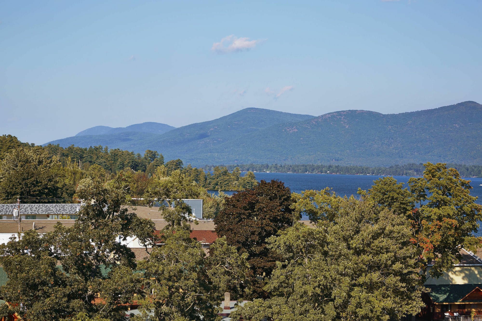 Courtyard By Marriott Lake George Buitenkant foto