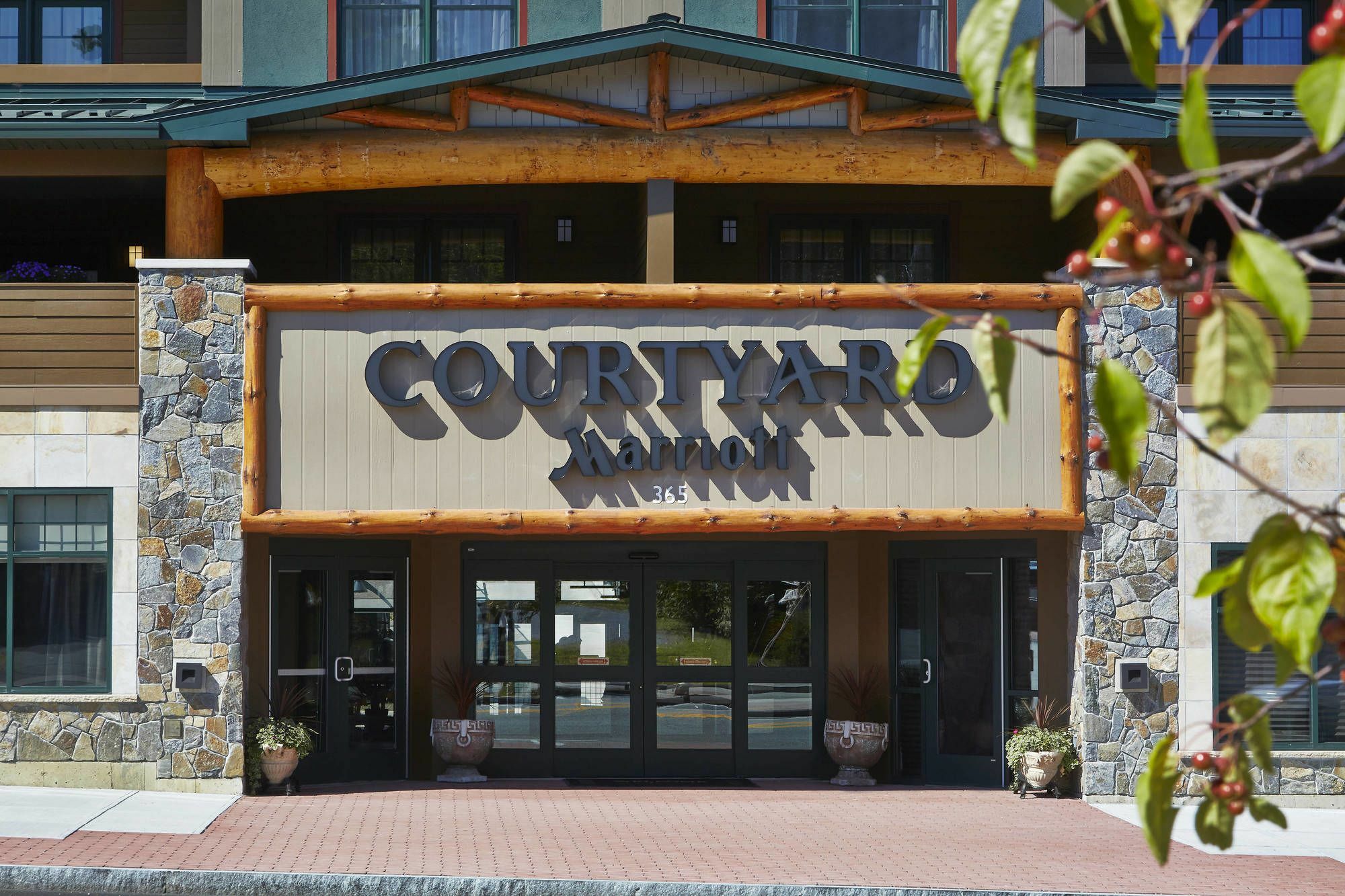 Courtyard By Marriott Lake George Buitenkant foto