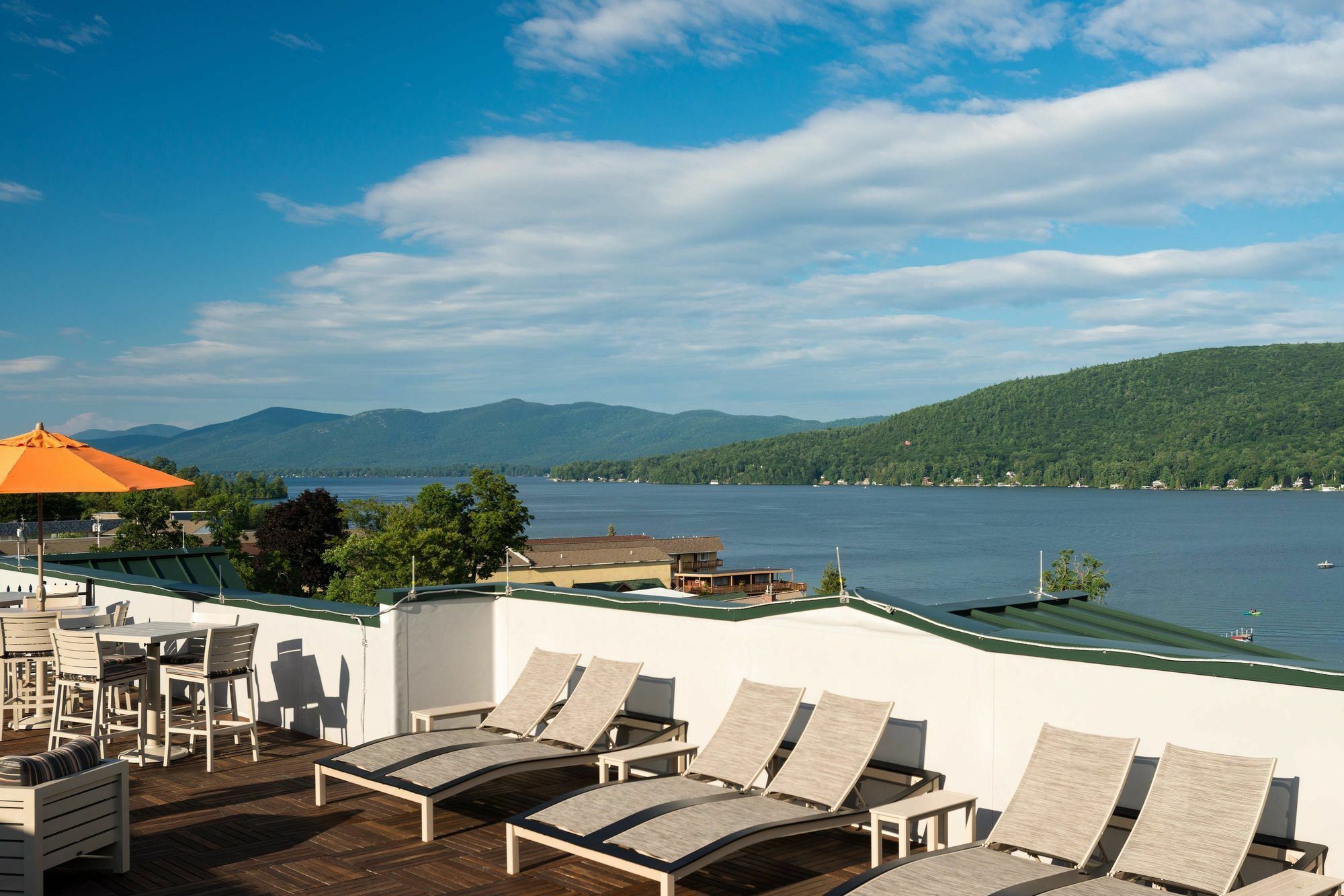 Courtyard By Marriott Lake George Buitenkant foto