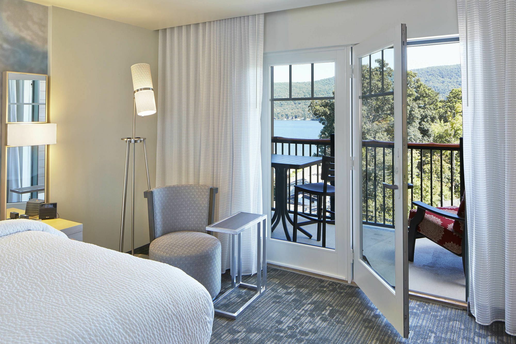 Courtyard By Marriott Lake George Buitenkant foto